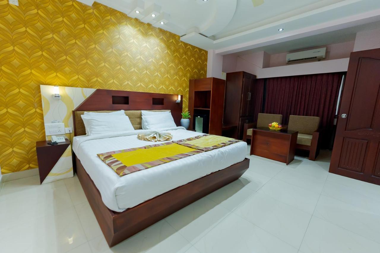 Orchid Residency Hotel Kottayam Buitenkant foto