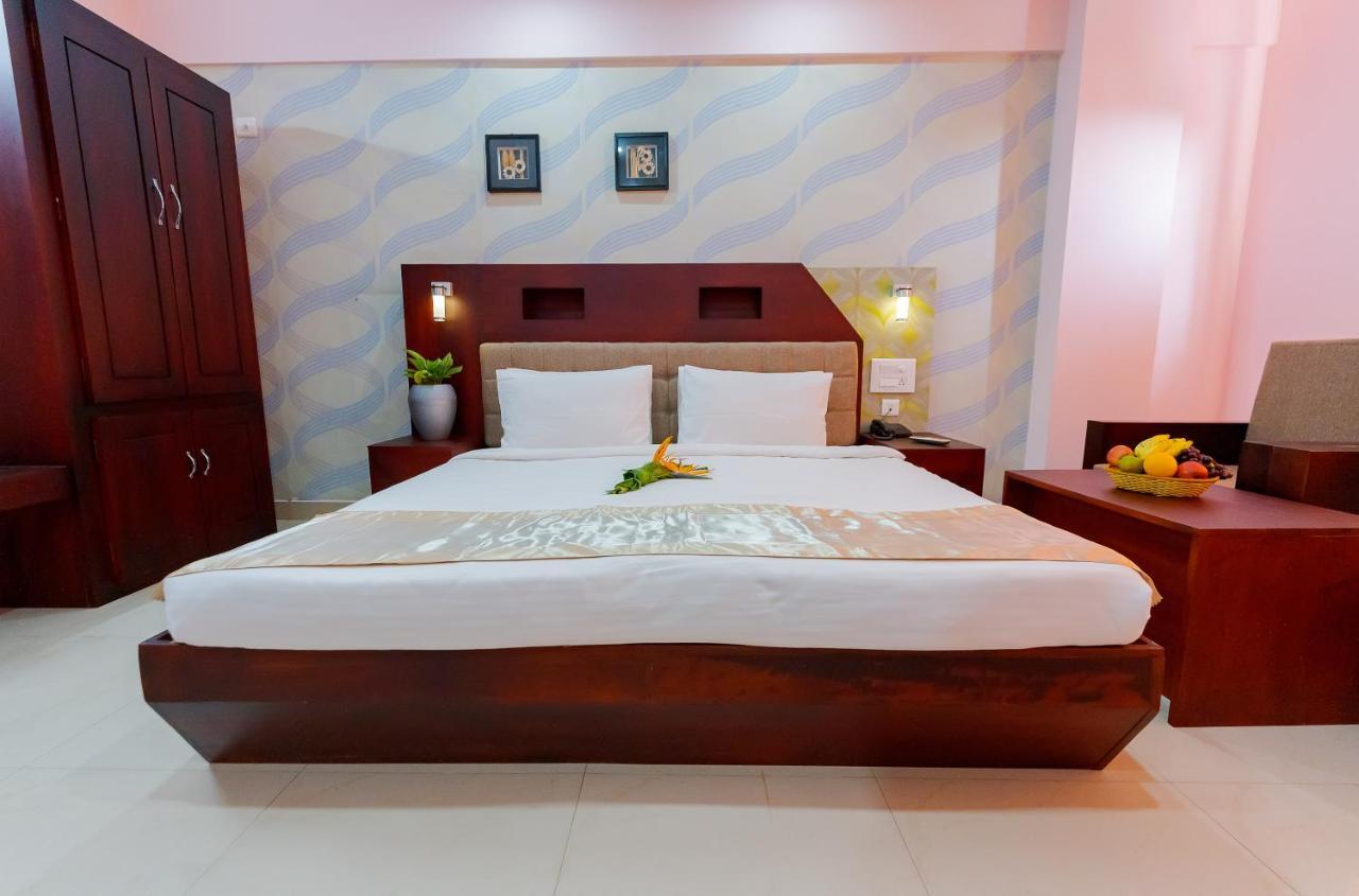 Orchid Residency Hotel Kottayam Buitenkant foto