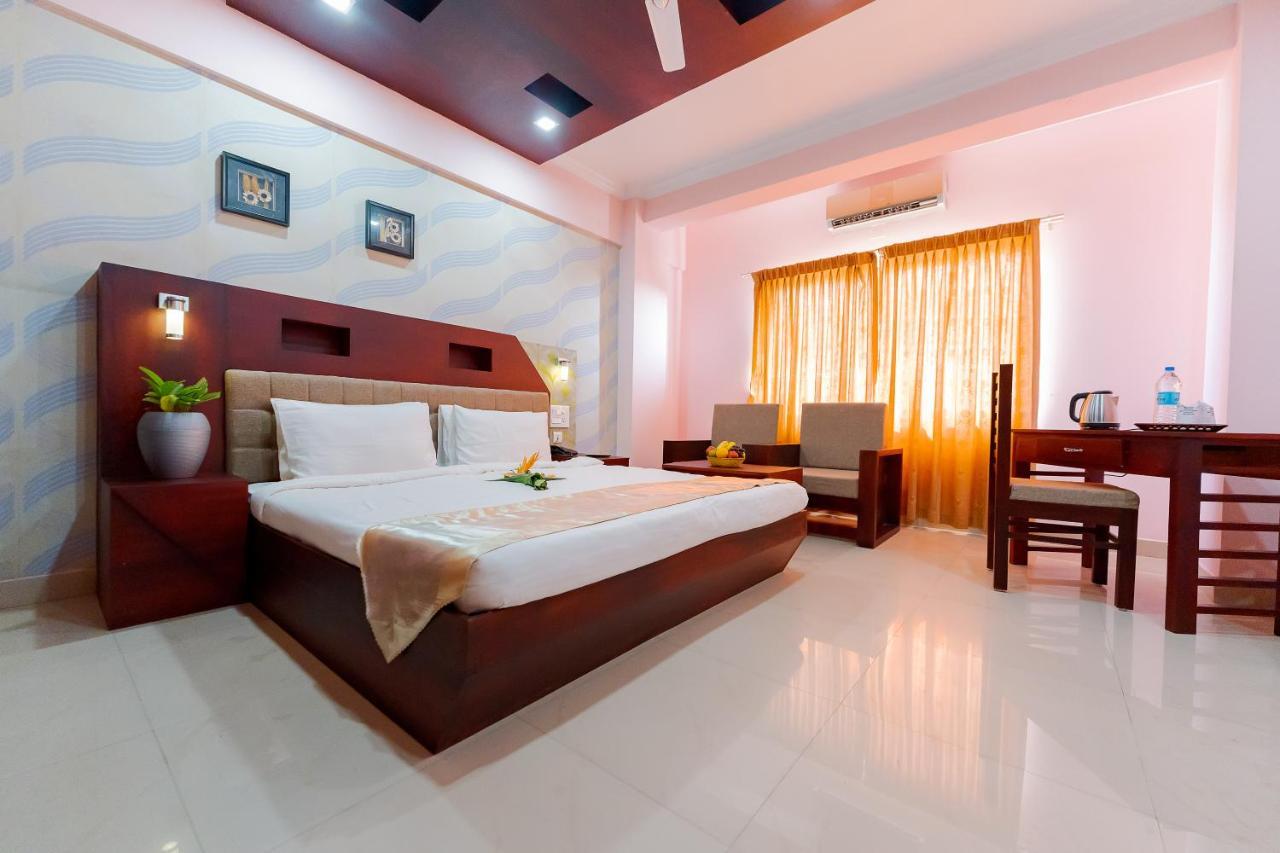 Orchid Residency Hotel Kottayam Buitenkant foto