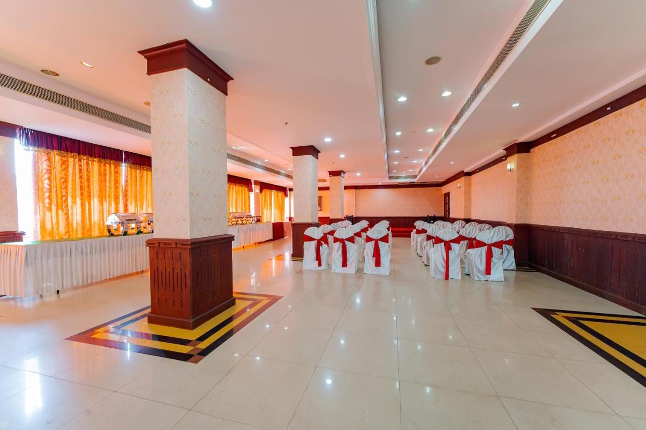Orchid Residency Hotel Kottayam Buitenkant foto