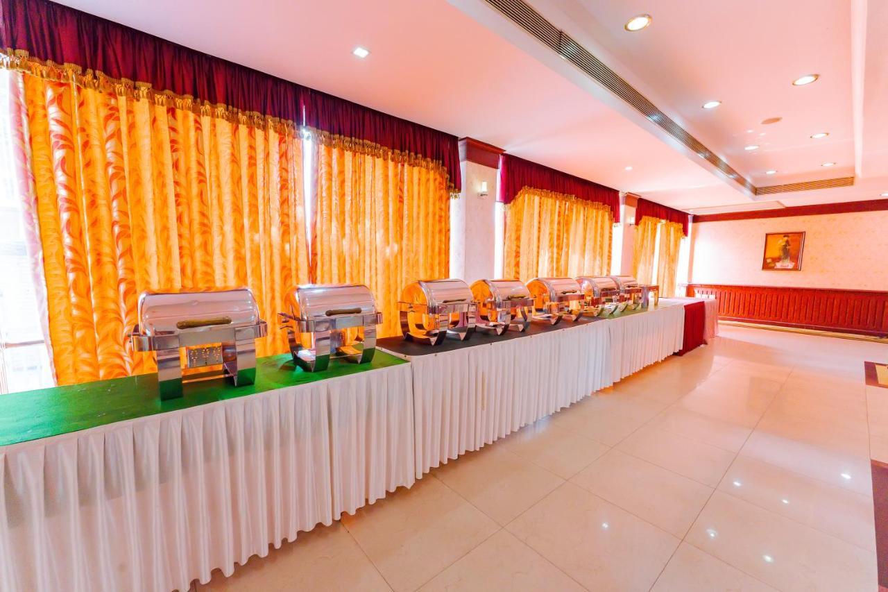 Orchid Residency Hotel Kottayam Buitenkant foto