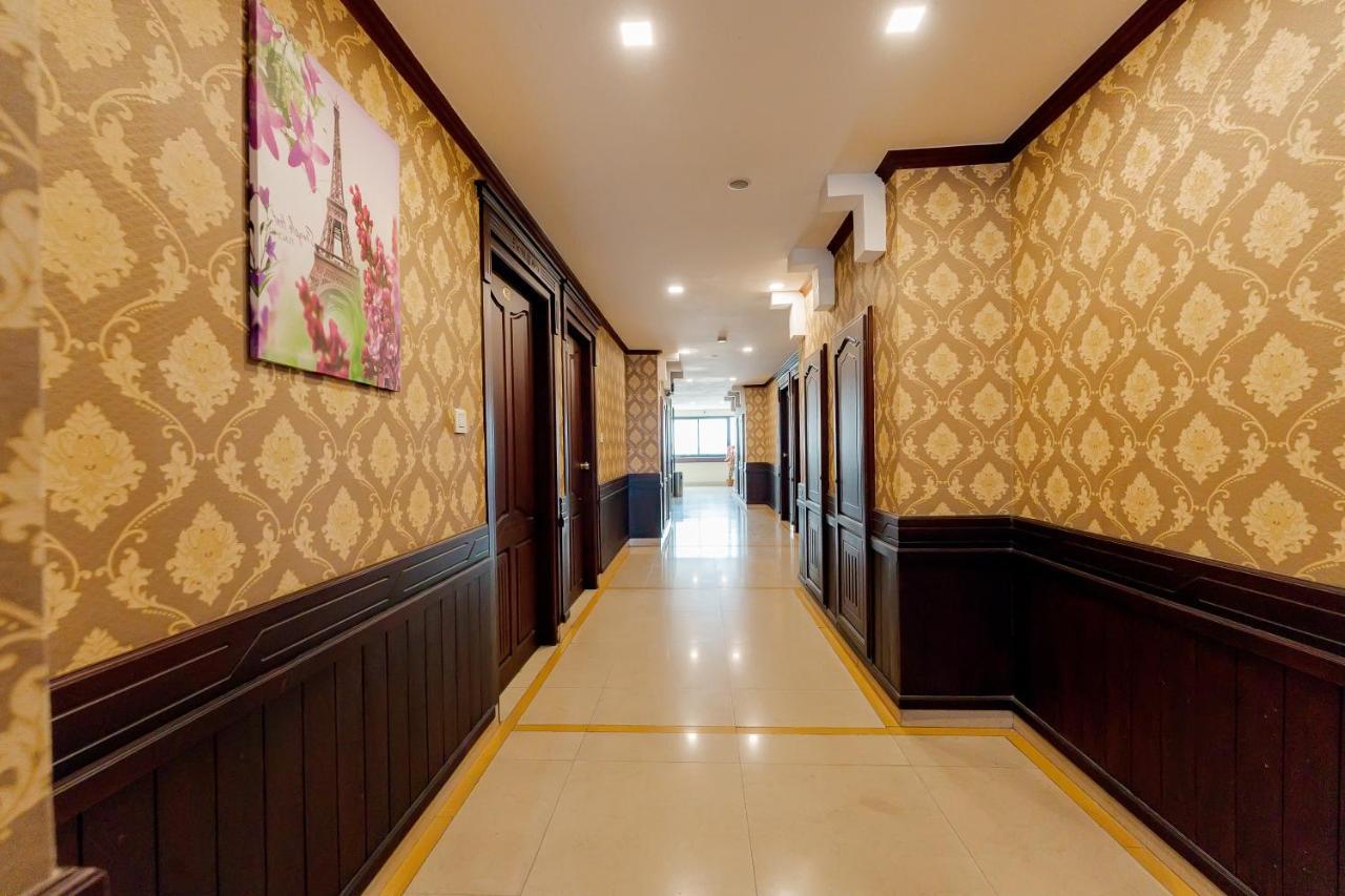 Orchid Residency Hotel Kottayam Buitenkant foto
