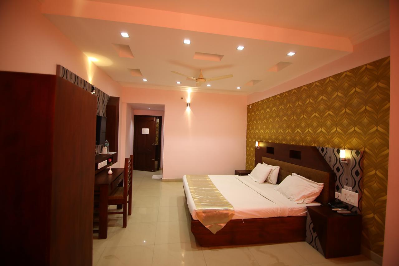 Orchid Residency Hotel Kottayam Buitenkant foto